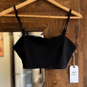Leith Ribbed Black Crop Top NWT